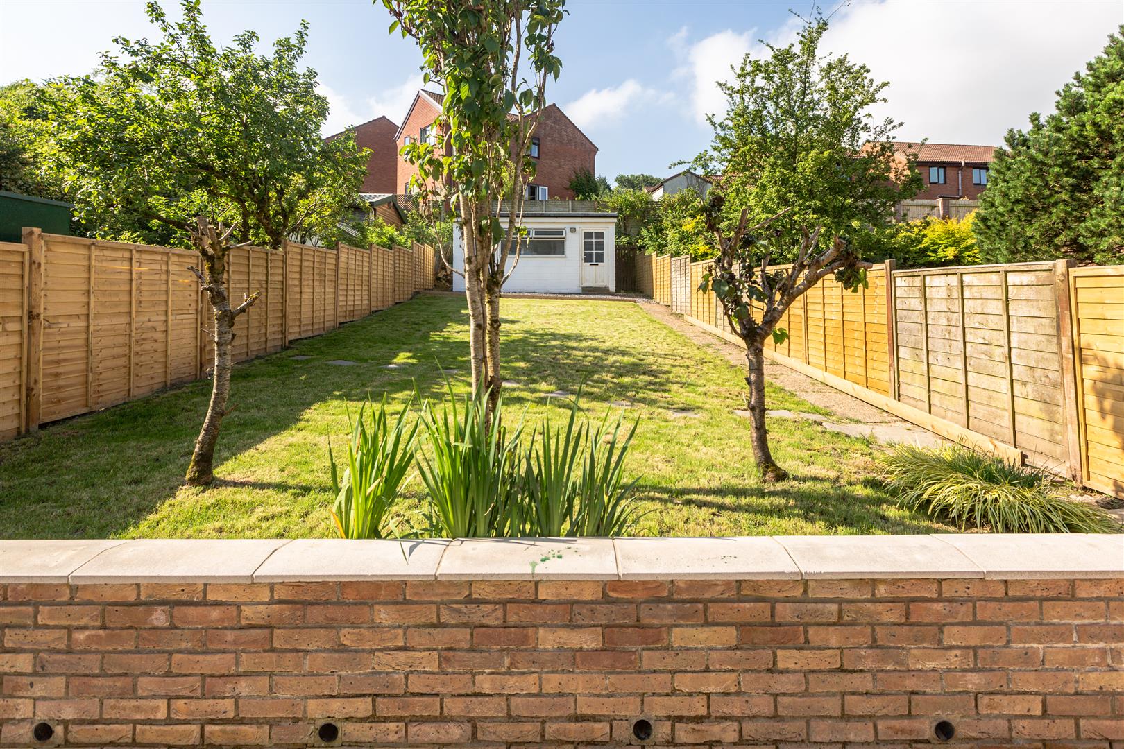 Cwmbach Road, Fforestfach, Swansea, SA5 5BN